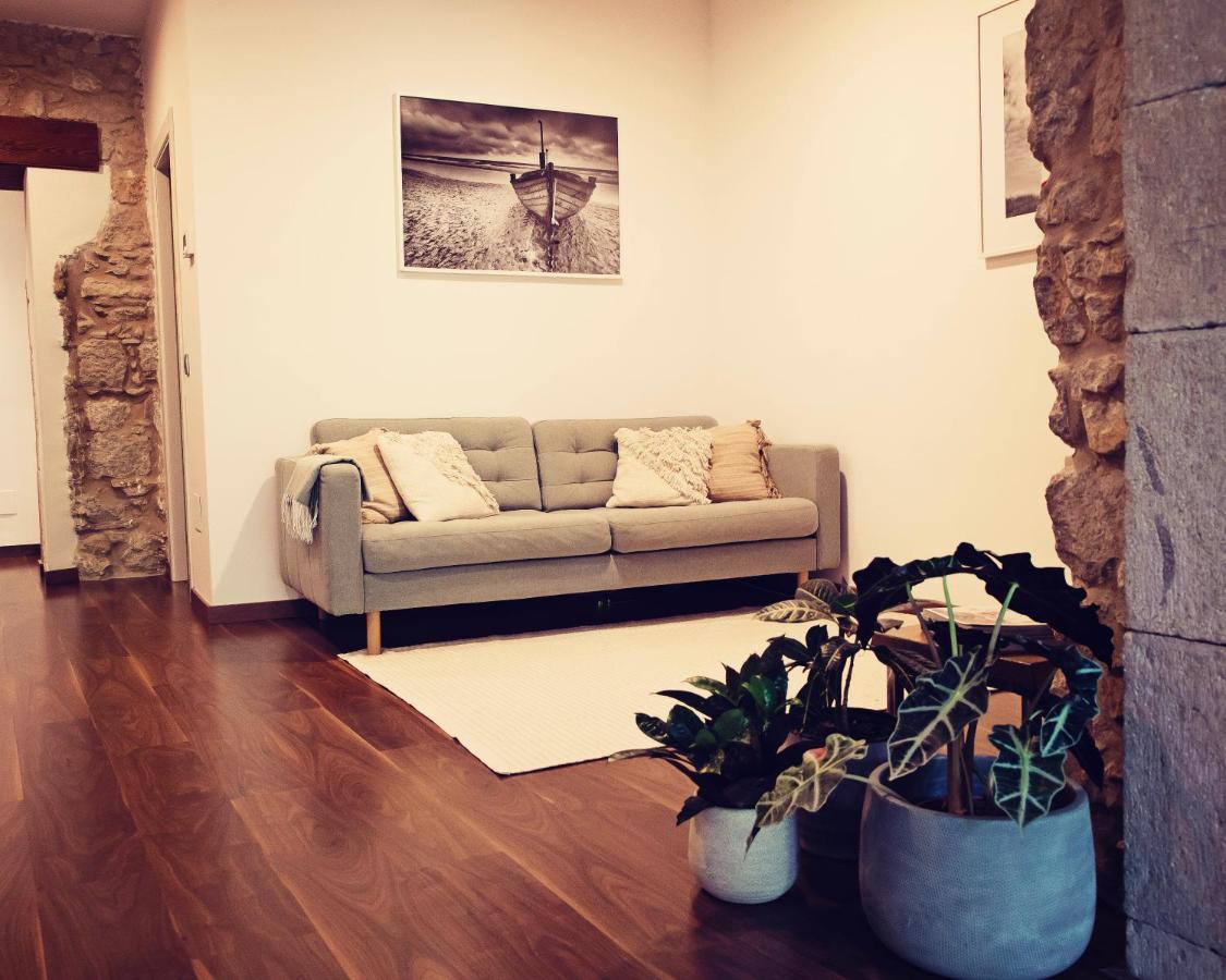 The Riverside Lodge Cozy And Spacious Apartment Girona Exterior foto